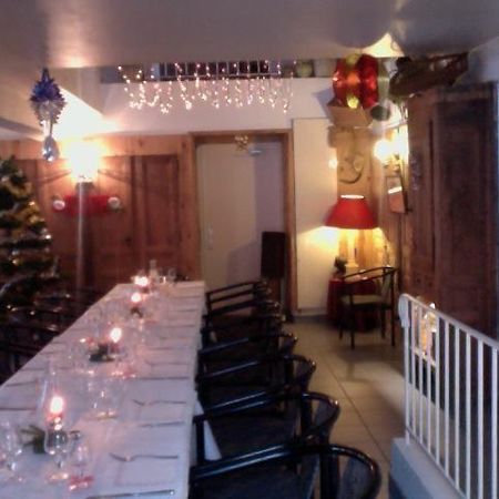 L'Auberge Chez Leon Le Chambon-sur-Lignon Exterior foto
